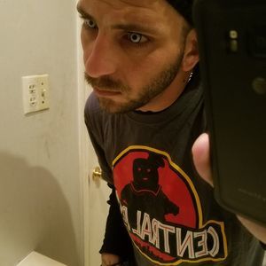 Meet your Posher, Christopher